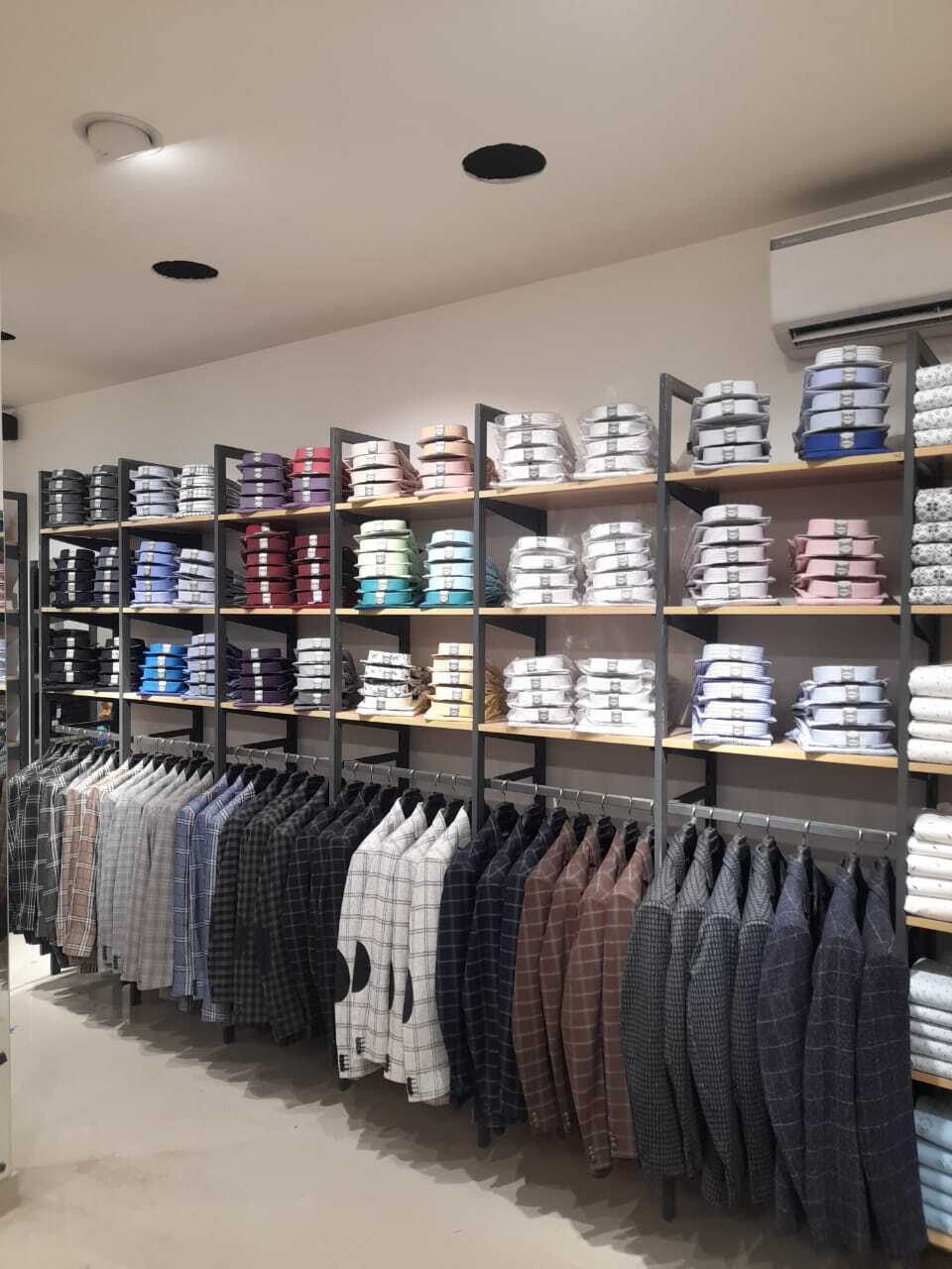 Retail garment display rack